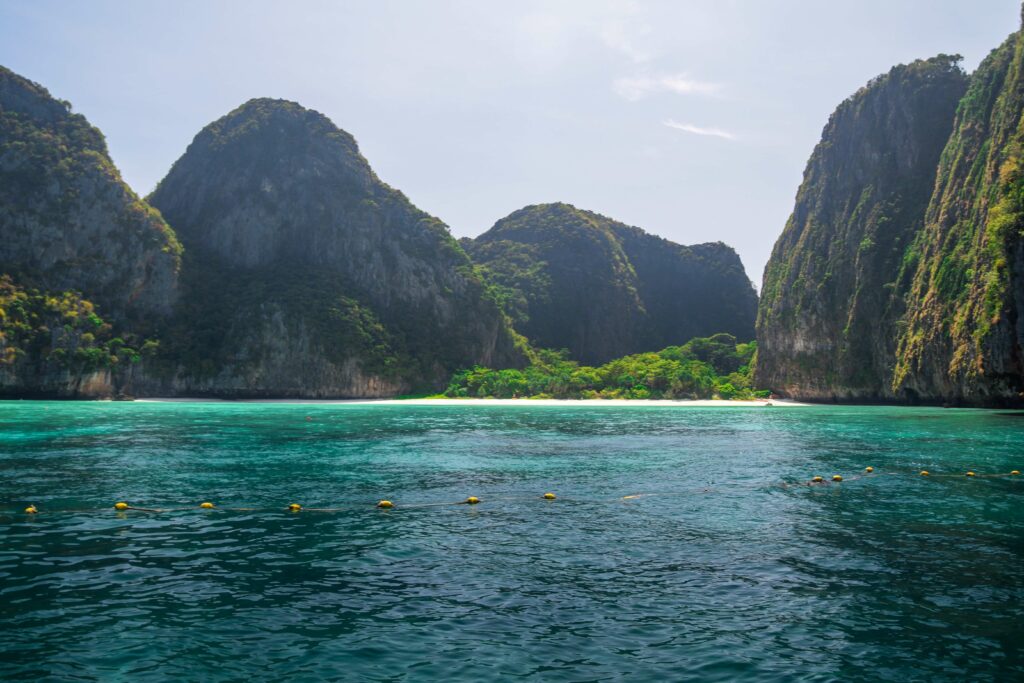 Turquoise waters and beach of Maya Bay in Phi Phi Lee, Thailand Turquoise waters and beach of Maya Bay in Phi Phi Lee, Thailand
